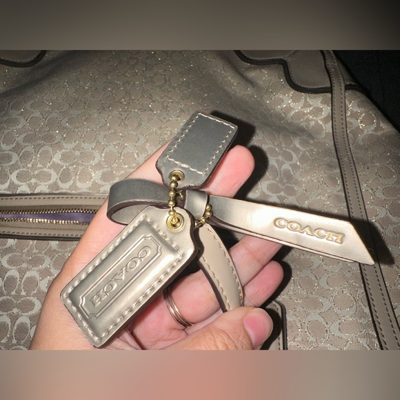 EUC Coach Tote Purse - Picture 7 of 11